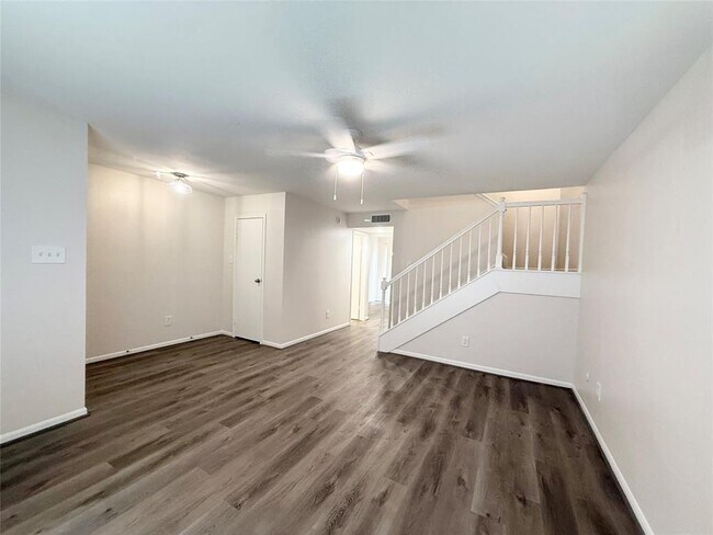 Building Photo - 1495 Springrock Ln