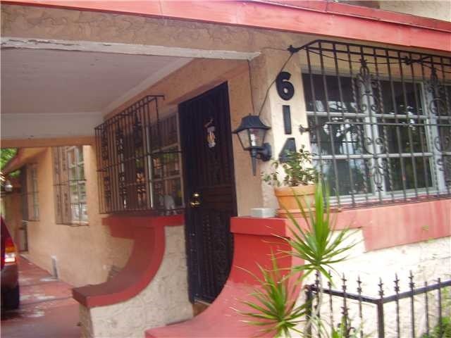 Foto principal - 614 SW 14th Ave