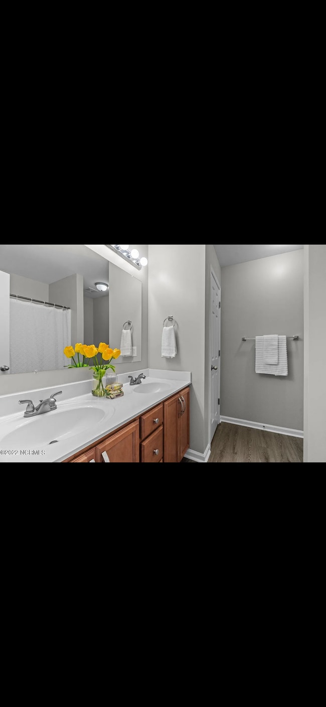 Building Photo - 413 Caldwell Loop