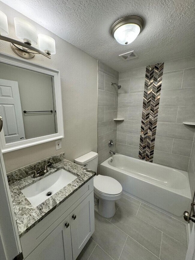 Building Photo - Winter Garden Remodel