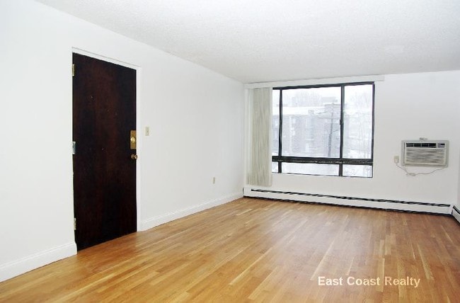 Building Photo - 109 Tremont St
