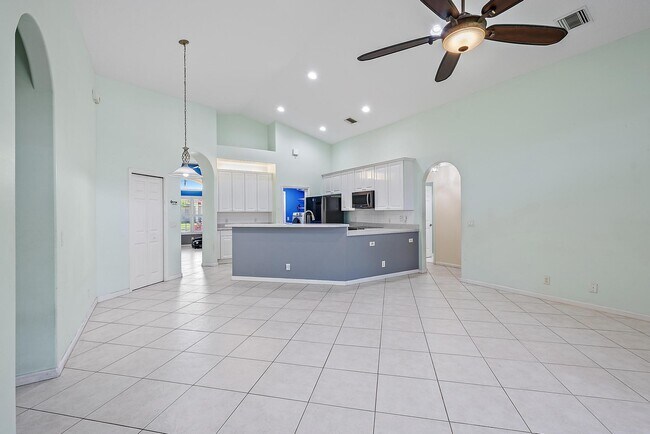 Foto del edificio - 500 N Cypress Dr