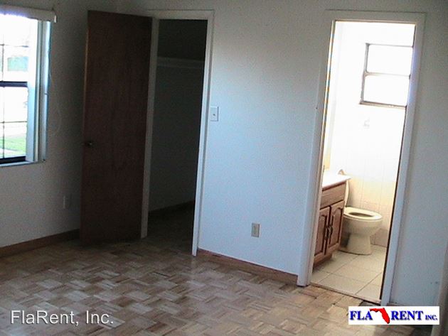 Foto del edificio - 10308 Brownwood Ave