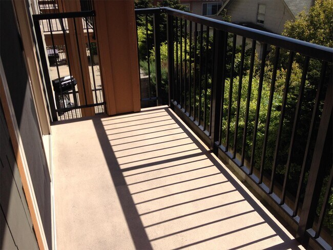 Foto del edificio - 1521 NW 54th St