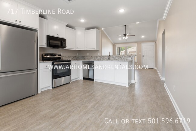 Building Photo - 717 Timberline Rd