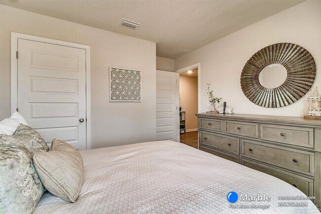 Building Photo - 4 br, 2 bath House - 3432 Fallschase Blvd