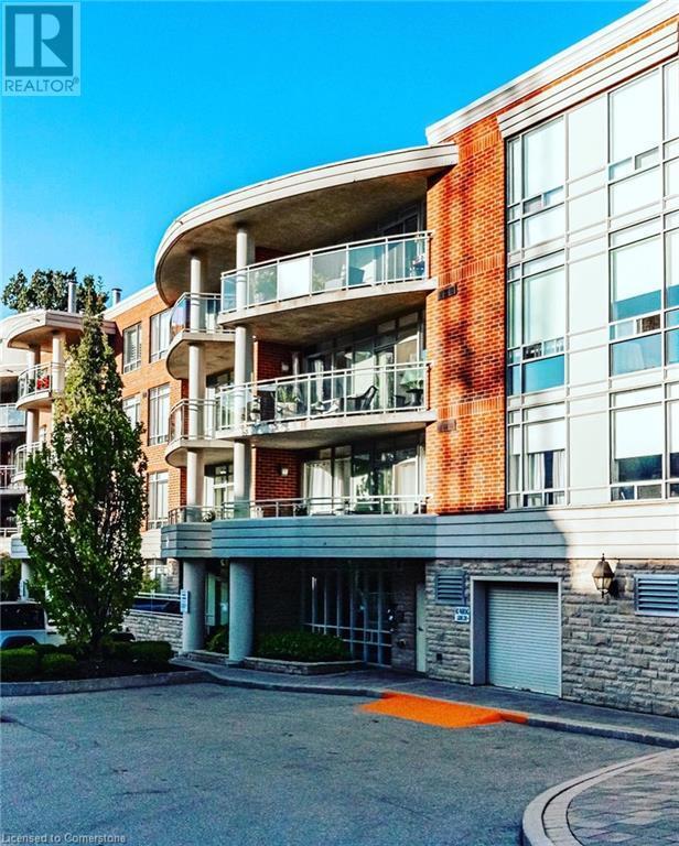 Photo principale - 125 Wilson St W