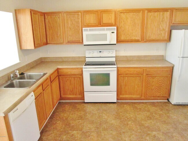 Foto del edificio - 1008 Springwood Dr