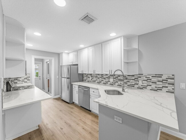 Foto del edificio - 3119 E Community Dr