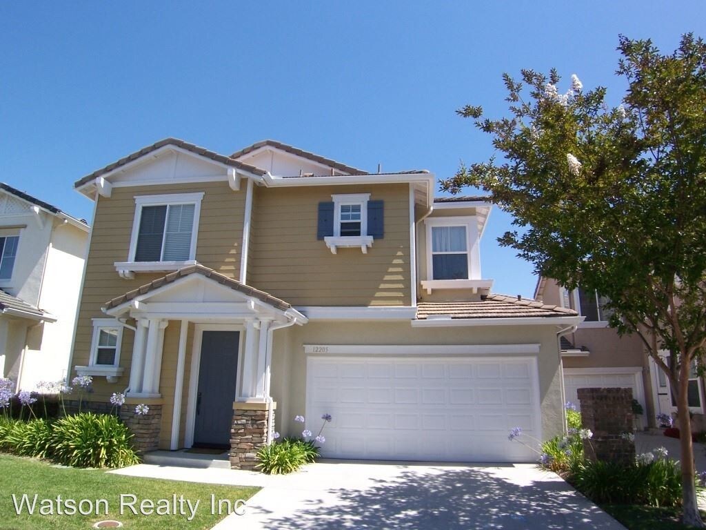 Primary Photo - 4 br, 2.5 bath House - 12205 Juniper Way