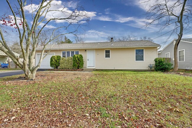 Building Photo - 275 Boeing Dr