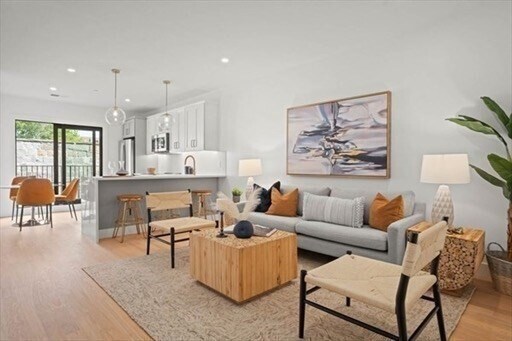 Foto del edificio - 52 Withington St