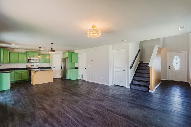 Foto del edificio - Beautiful 3-Bedroom Home in Ventana | Pool Community Near Fort Carson