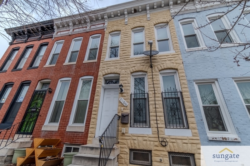 Photo - 2106 Jefferson St