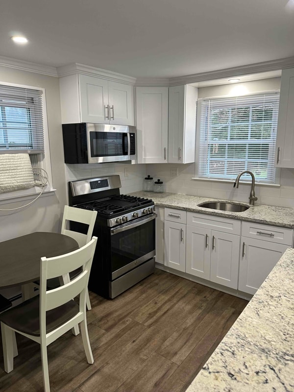 107 Northern Blvd Unit B, Shirley, NY 11967 Room for Rent in Shirley