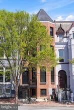 Building Photo - 1119 6th St NW