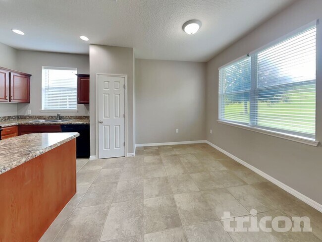 Building Photo - 158 Blackstone Creek Rd