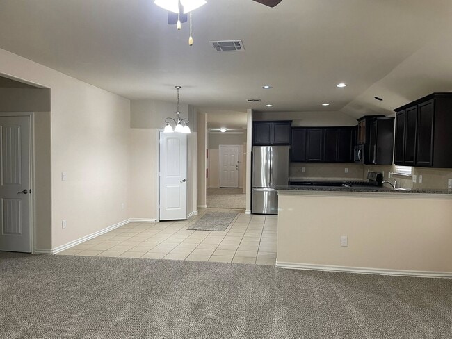 Building Photo - 8204 NW 105th St