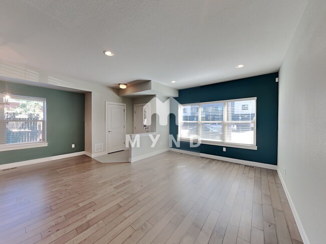 Building Photo - 4441 E Jewell Ave