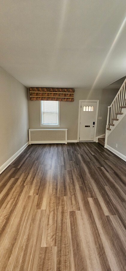 Foto del edificio - 2907 Elgin Ave