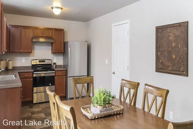 Foto del edificio - 4 br, 2.5 bath House - 1040 Broken Ridge D...