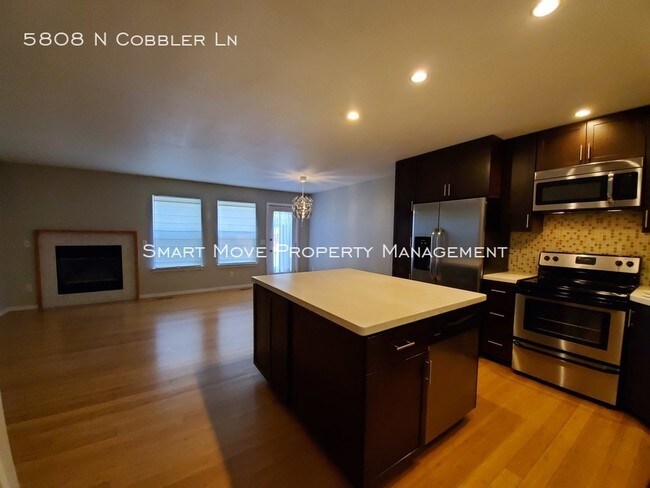 Building Photo - 5808 N Cobbler Ln