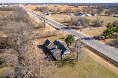 Foto del edificio - 6355 W C Rogers Blvd