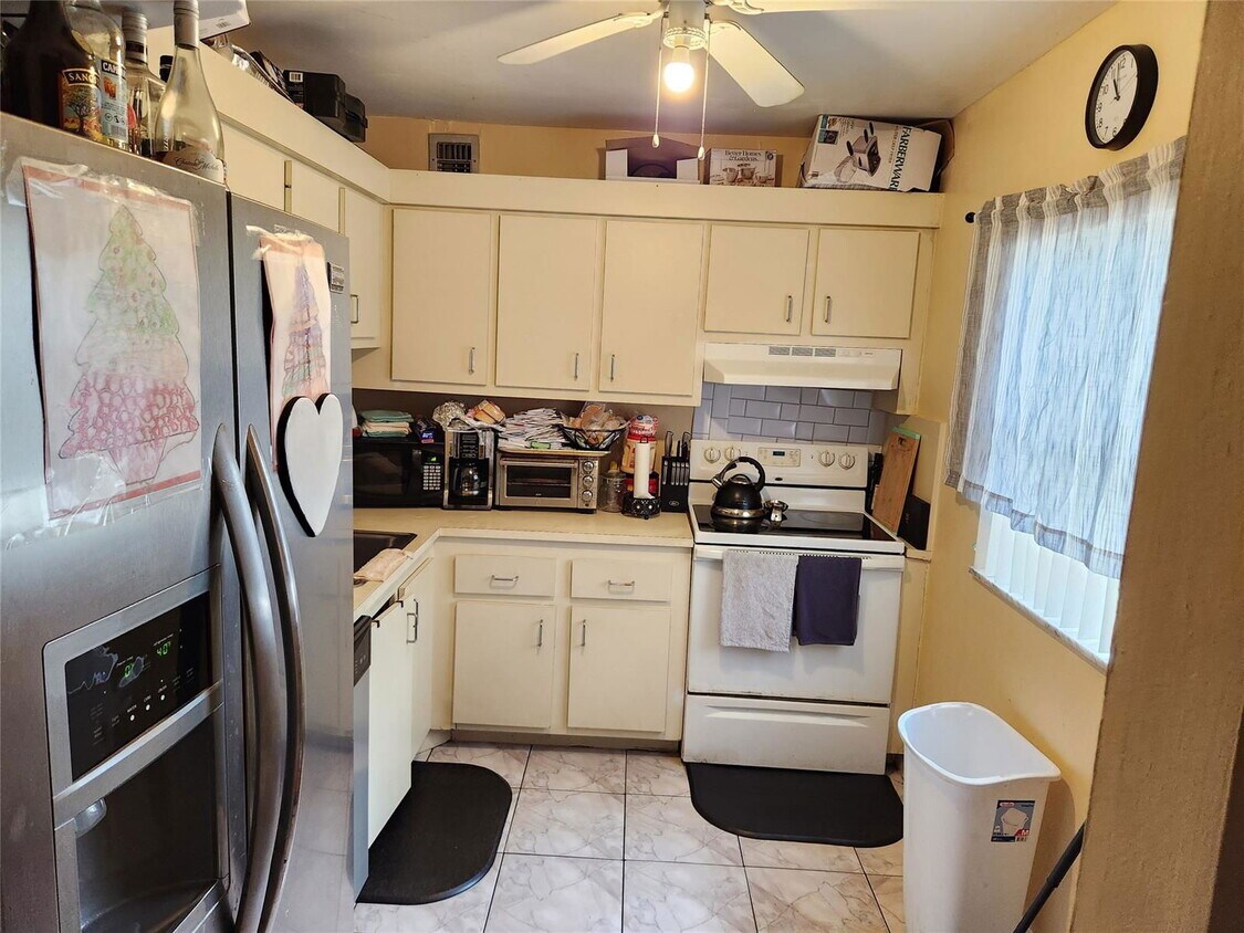 Foto principal - 4216 Inverrary Blvd