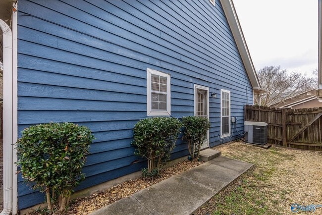 Building Photo - 108 Bentworth Ln