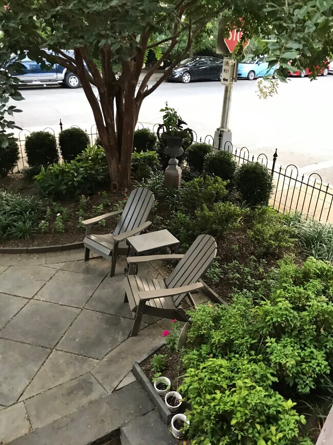 Front garden and patio private to the building - 1819 19th St NW