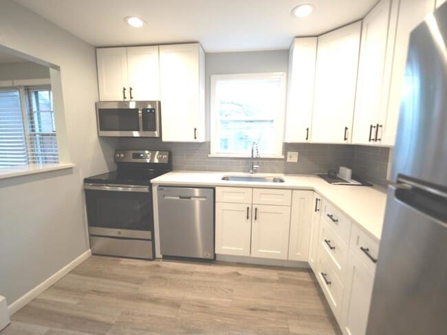 Foto del edificio - 2602 Central St