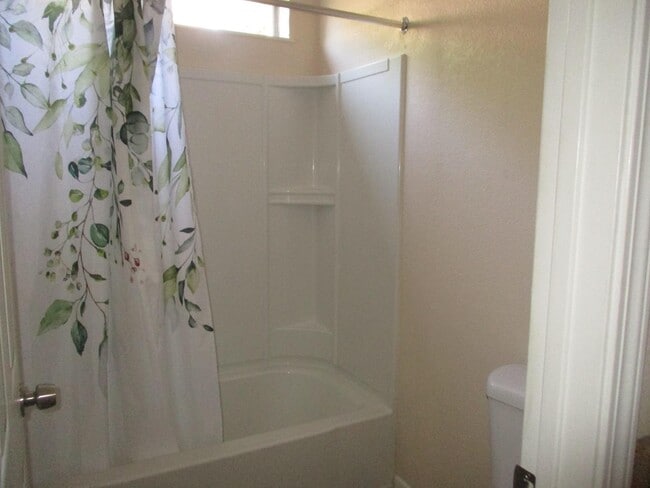 Building Photo - 8158 Kelton Dr