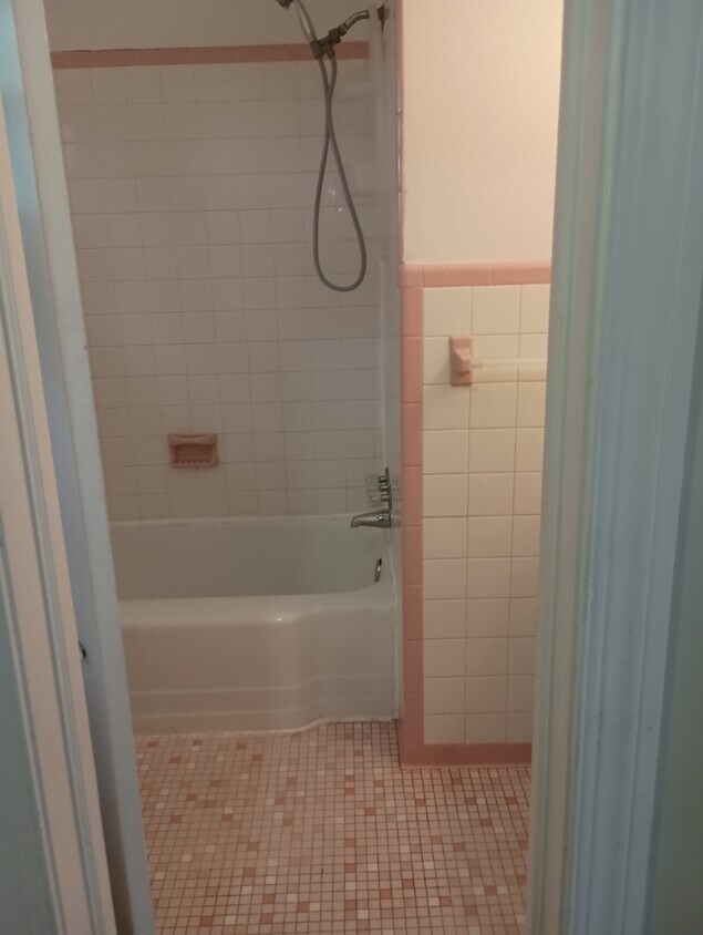 Foto principal - 3815 Noble Ave