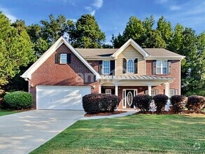 Building Photo - 1990 Turtle Creek Way