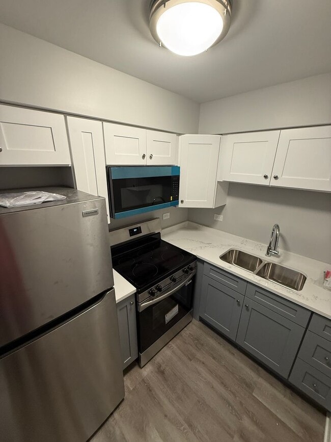 Foto del edificio - 744 W Gordon Terrace