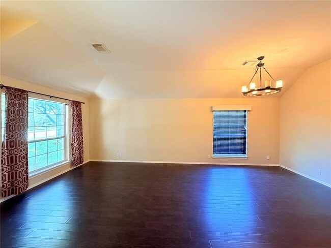 Foto del edificio - 4415 Hunters Lodge Dr