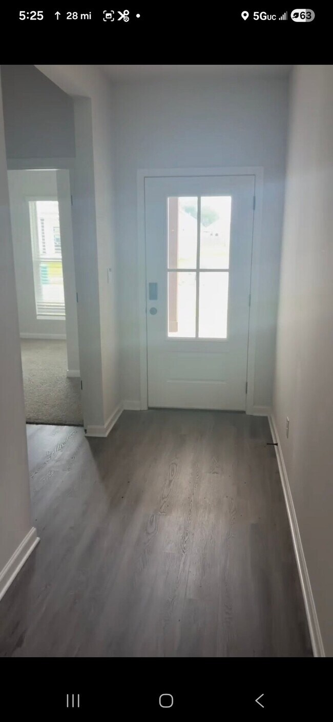 Foto del edificio - 2117 Clark Ave