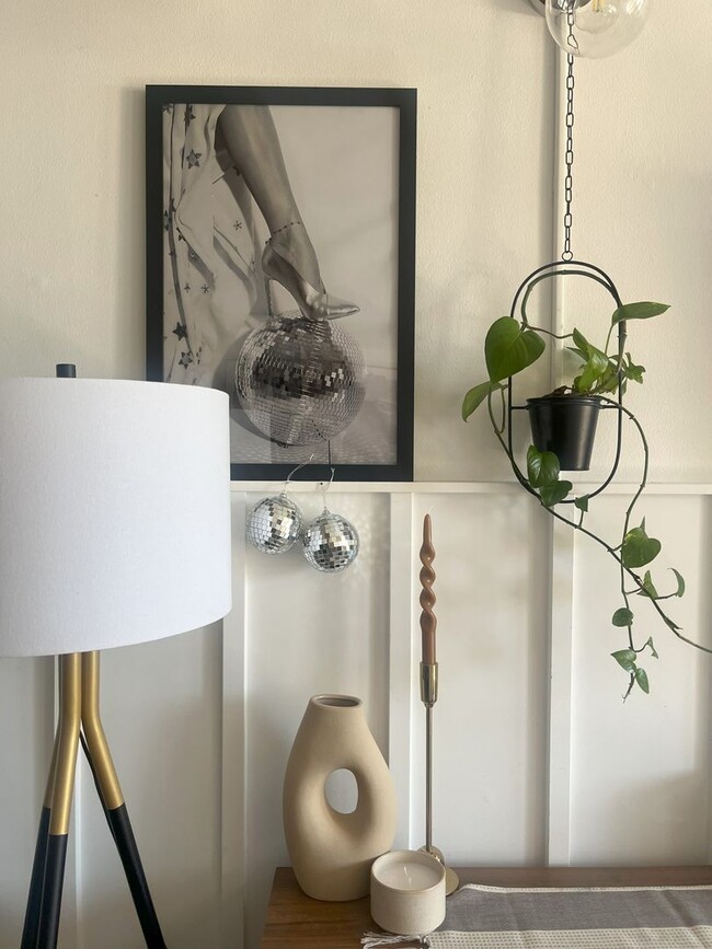 Foto del edificio - 1 Bed 1 Bath In Long Beach