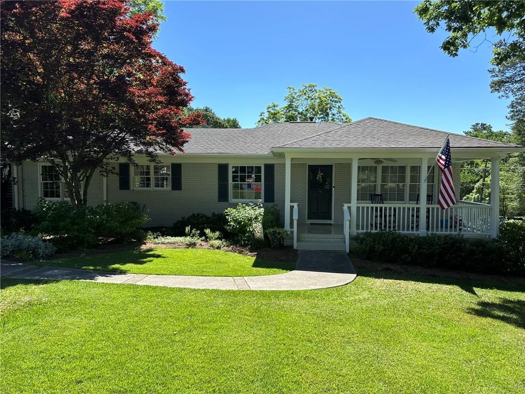 Foto principal - 2497 Thompson Rd NE
