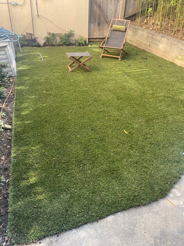 YES!!! A yard area for your use. - 1861 Pandora Ave