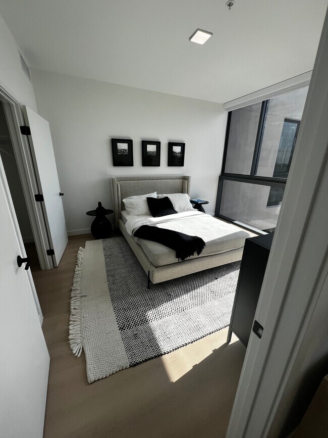Foto del edificio - 140 NW 30th St