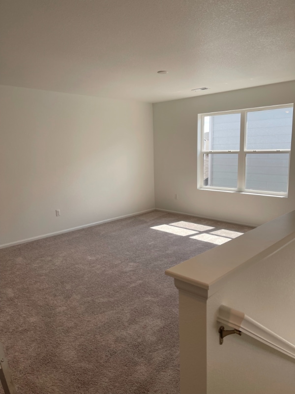 Building Photo - 517 Silver Rock Trl