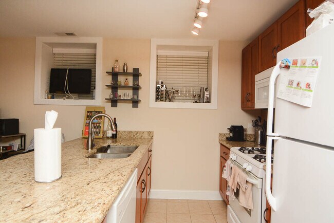 Foto del edificio - 3817 N Fremont St