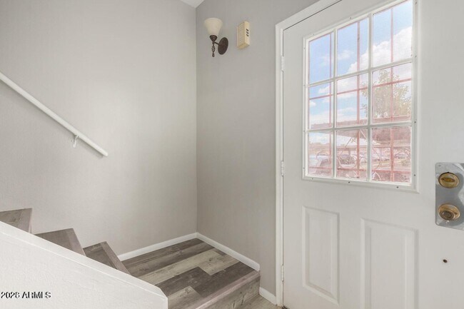 Foto del edificio - 3320 W McRae Way