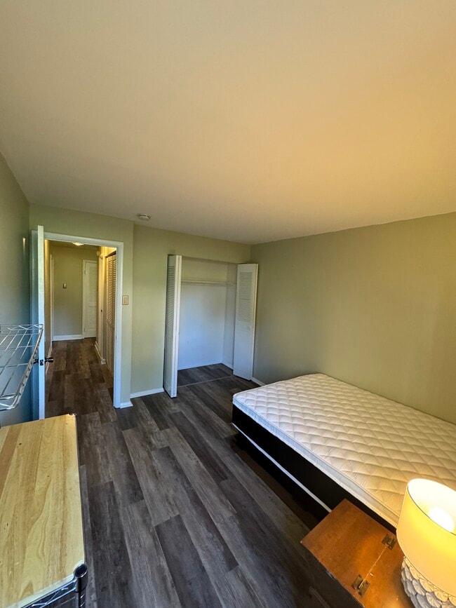 Foto del edificio - 10118 Little Pond Pl