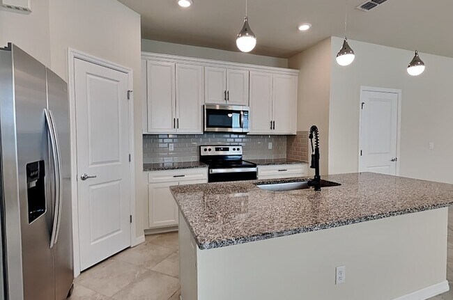 Building Photo - 5634 Wooden Pine Dr
