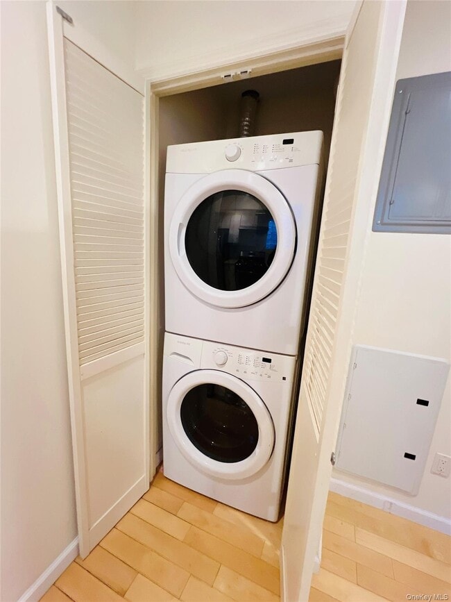 Foto del edificio - 143-28 41st Ave