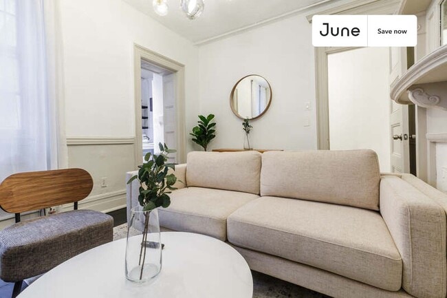 Photo - 400 W 20th St Apartment