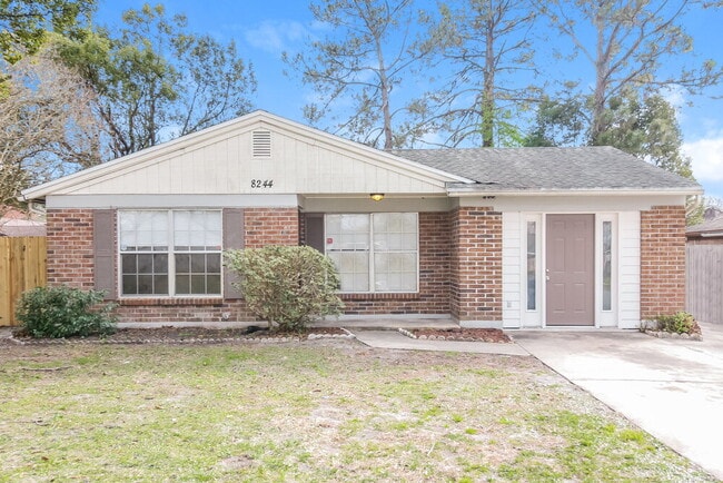 Building Photo - 8244 Yolanda Ct