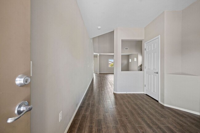 Foto del edificio - Beautiful 3 Bedroom with Den Home in Sagua...